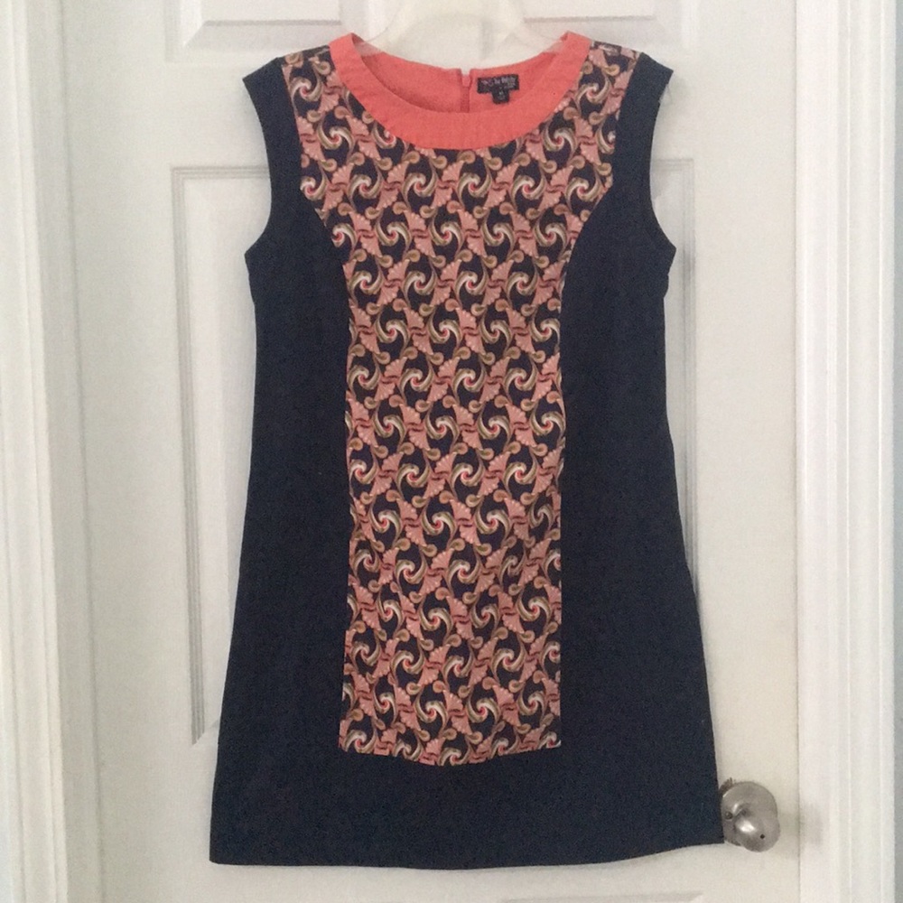 👗#3 Navy blue dress w/ back & front detail